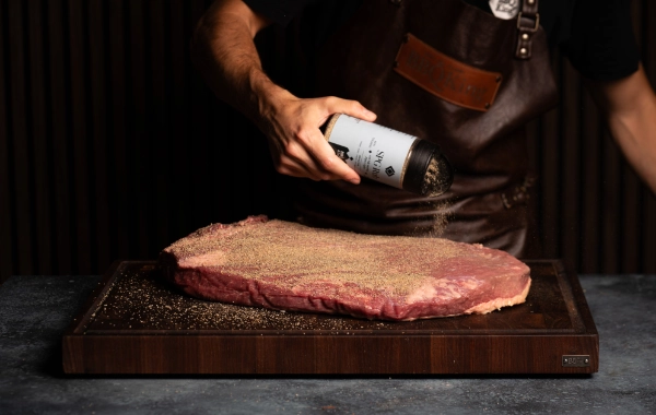 Il rub: tecnica, gusto e valore in macelleria